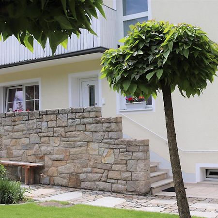 Schoene Ferienwohnung Vor Den Toren Pullman Citys Aicha vorm Wald Luaran gambar